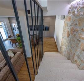 5 bedroom villa with pool near Crikvenica, sleeps 10